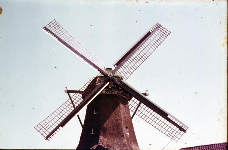 Foto 1048231071