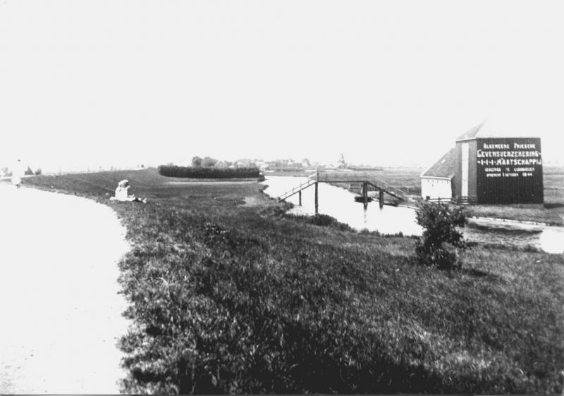 Foto 1207101493