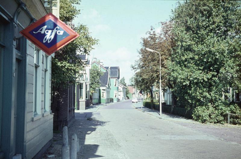 Foto 1413427180