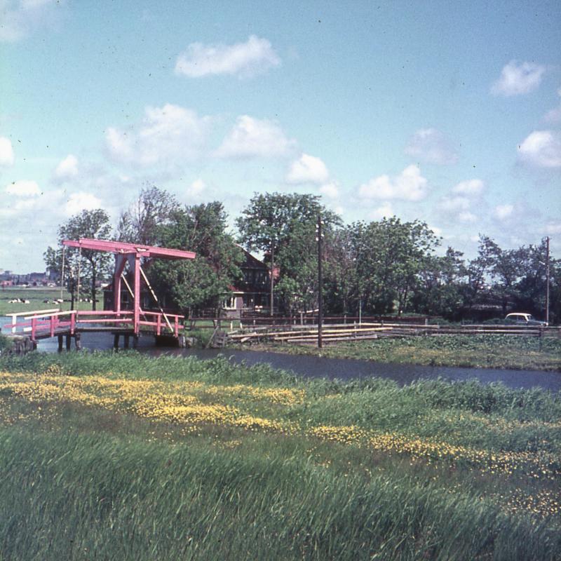 Foto 1798596839