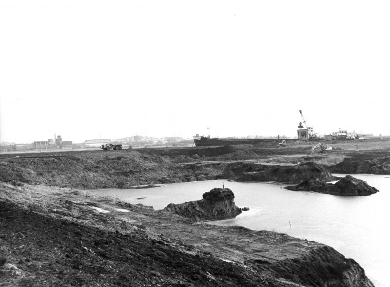 Foto 1948799742
