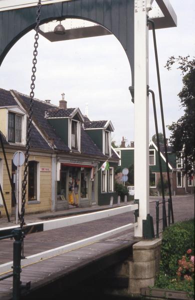 Foto 2135464610